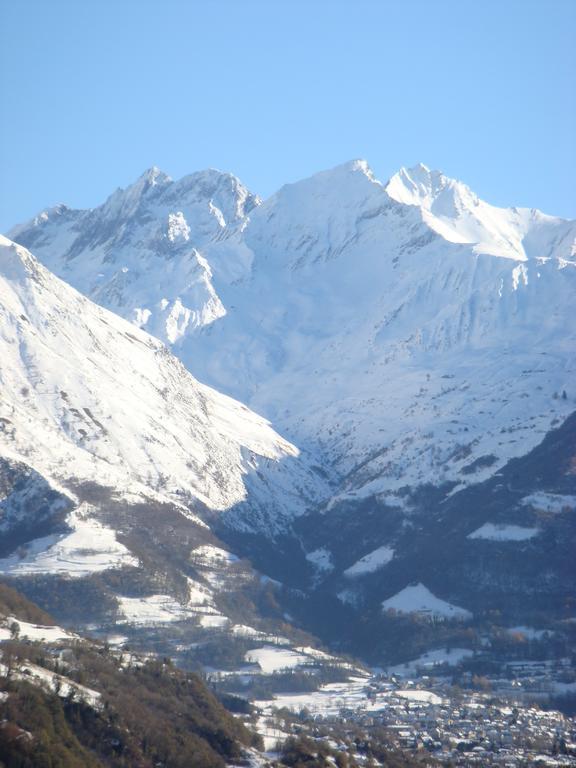 Logis Hotel Les Cimes Argelès-Gazost Kültér fotó