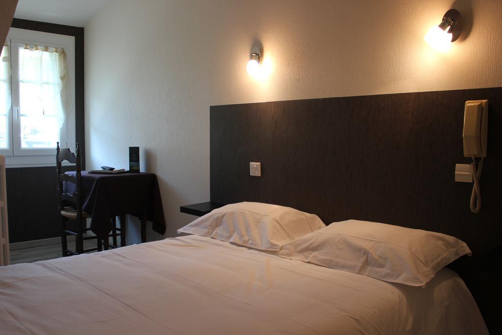 Logis Hotel Les Cimes Argelès-Gazost Szoba fotó