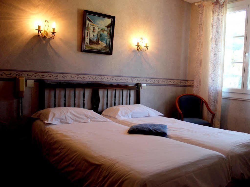 Logis Hotel Les Cimes Argelès-Gazost Kültér fotó